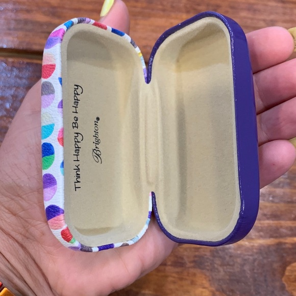 Brighton Mini Box Fashionista "THINK HAPPY BE HAPPY” Pill Box - Picture 9 of 16